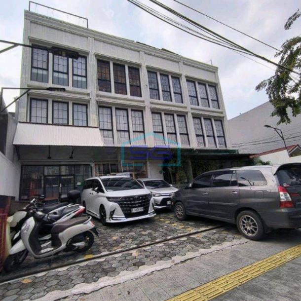 Disewakan Ruko 3 Lantai Strategis Di Jalan Tebet Raya Jakarta Selatan LB 216m2-1
