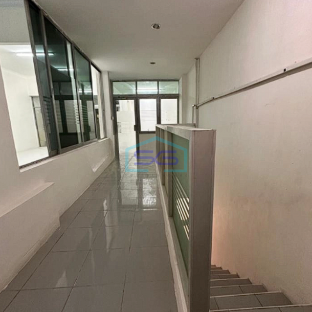 Disewakan Ruko Melawai Raya Lokasi Ramai & Potensial Jakarta Selatan LB 280m2-4
