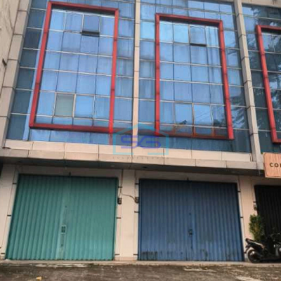 Disewakan Ruko Gandeng Strategis Jl. Kebayoran Lama Jakarta Selatan 3,5 Lantai LB 360m2