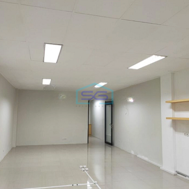 Disewakan Ruko 4,5 Lantai Permata Senayan Kebayoran Lama Jakarta Selatan Lokasi Premium LB 337m2-2