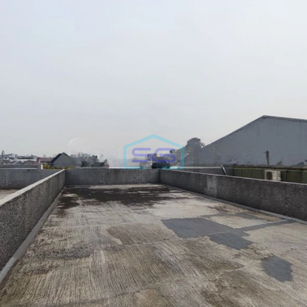 Disewakan Ruko Lokasi Strategis di Tebet Timur Jakarta Selatan LB 270m2-2