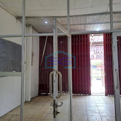 Disewakan Ruko di Jalan Letjen Suprapto Galur Jakarta Pusat-3