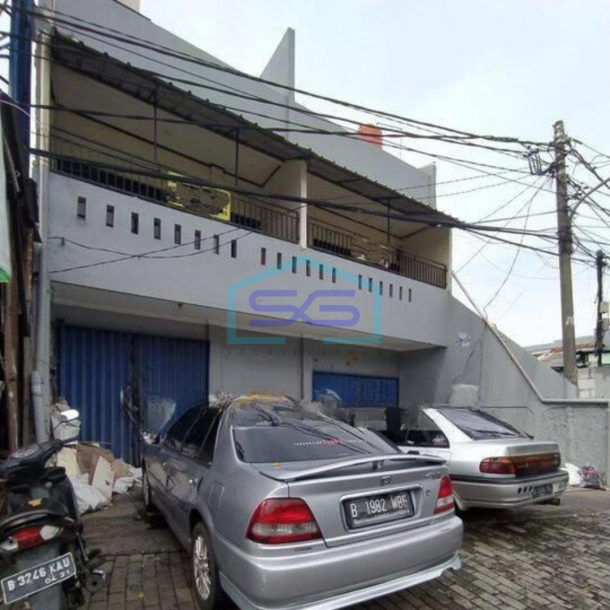 Disewaka  Ruko di Basuki Rahmat Jatinegara Jakarta Timur-1