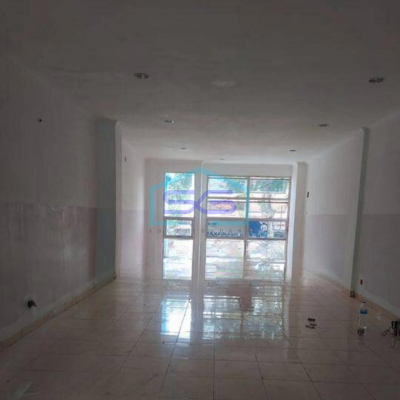 Disewaka  Ruko di Basuki Rahmat Jatinegara Jakarta Timur-3