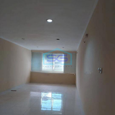 Disewakan Ruko di Jalan Boulevard Raya Kelapa Gading Jakarta Utara