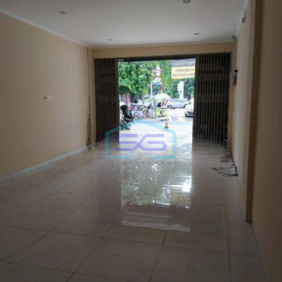 Disewakan Ruko di Jalan Boulevard Raya Kelapa Gading Jakarta Utara