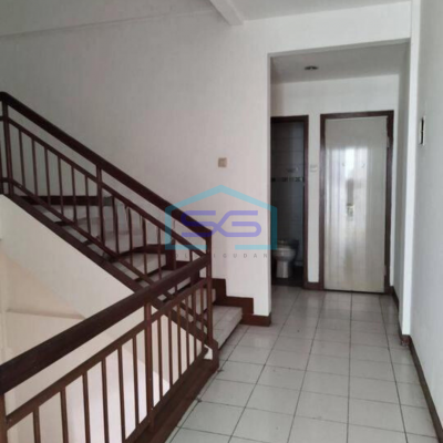 Disewakan Ruko Lokasi Strategis Jalan Boulevard Raya Kelapa Gading