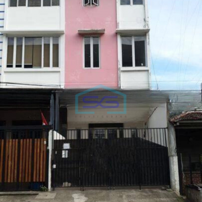 Disewa Ruko di Jalan Kelapa Nias Raya Kelapa Gading Jakarta Utara