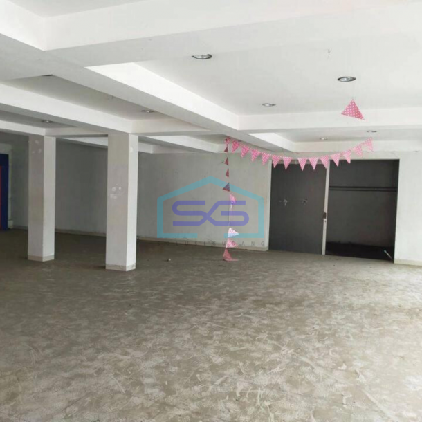 Disewa Ruko Ex. Showroom di Slipi Kebon Jeruk Jakarta Barat-3