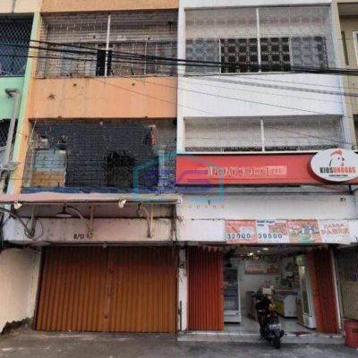 Disewakan Ruko Siap Pakai di Pinangsia Taman Sari Jakarta Barat