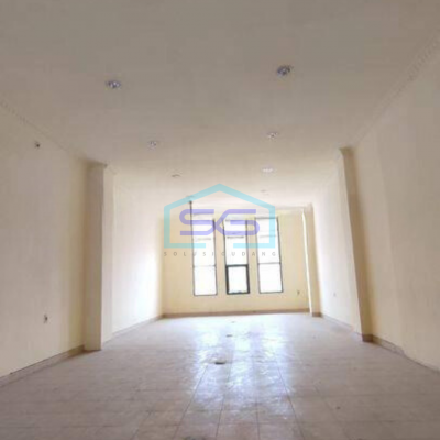 Disewakan Ruko Siap Pakai di Pinangsia Taman Sari Jakarta Barat
