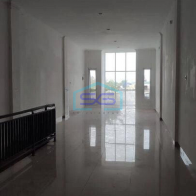 Disewa Ruko Strategis di depan Stasiun KA Tebet Jakarta Selatan