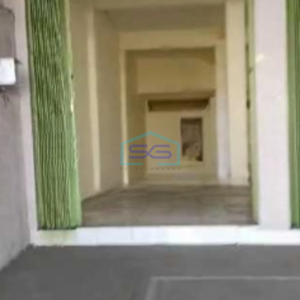 Disewakan Ruang Usaha Luas Bangunan  500 m² di Madyopuro Malang-1