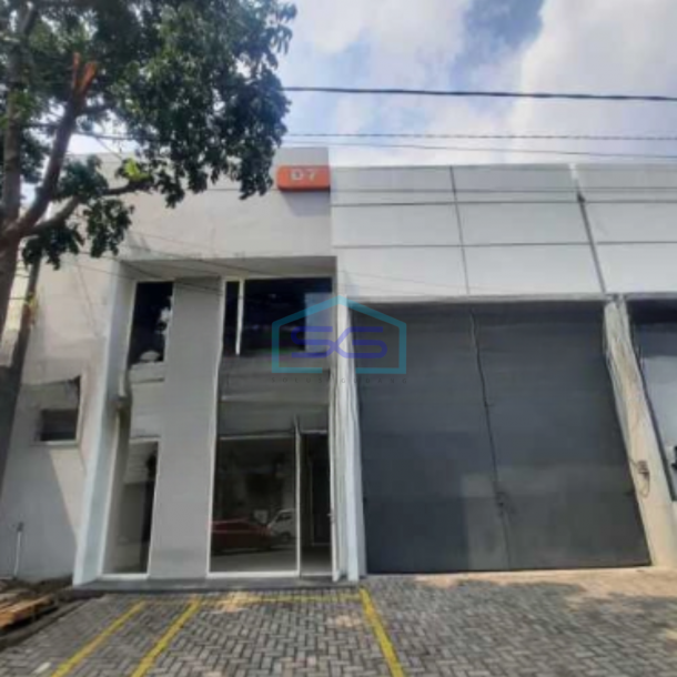 Disewakan Ruko Luas Bangunan  544 m² di Malang Kota-1