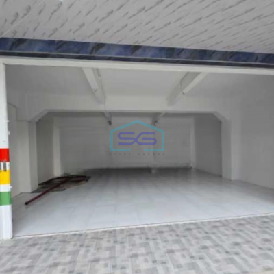 Disewakan Ruko 3 Lantai di Tengah Kota Malang Jawa Timur