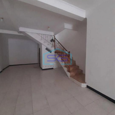 Disewakan Ruko di Jl Borobudur Malang Jawa Timur-2