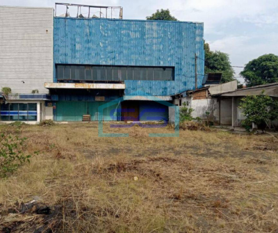 Dijual Ex swalayan di balaraja barat dekat ke pintu tol cocok buat Gudang