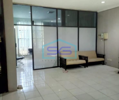 DIJUAL GUDANG DENGAN OFFICE DUA LANTAI DI BALIKPAPAN