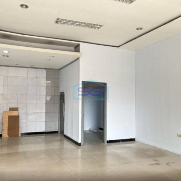 Disewakan Sayap Ruko 3.5 Lantai Siap Usaha Baru Cat Ulang di BKR Bandung LB 315m2-1