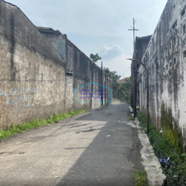 Dijual Tanah Kotak Jual Cepat Strategis di Kiaracondong Bandung LT 1194m2-2