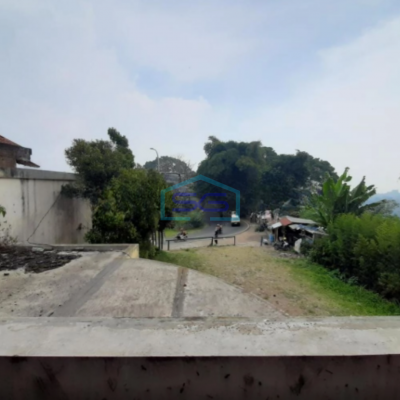 Dijual Gedung di Setiabudi Bandung Mainroad Hitung Tanah Jual Cepat LT 1059m2