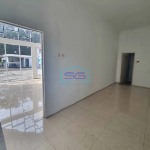 Dijual Cepat Ruang Usaha Hitung Tanah di Cipedes Bandung Utara Cocok Untuk Usaha-2