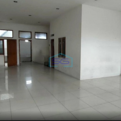 Dijual Ruko Siap Huni Rendeng Dekat Tol Moh Toha Bandung Parkir Luas LT 258m2