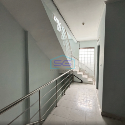 Dijual Ruko Siap Huni di Cijerah Bandung Ruko 2.5 Lantai Siap Usaha Parkir Luas LB 168m2