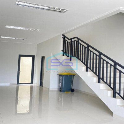Dijual  Ruko Baru 3 Lantai Siap Usaha di Magna Terrace Summarecon Bandung