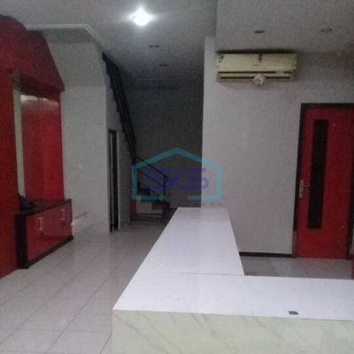 Ruko Disewakan 3 Lantai Parkiran Luas di Buah Batu Bandung