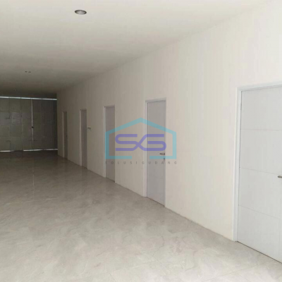 Disewakan Ruko Mewah di Jl Riau Bandung Jawa Barat