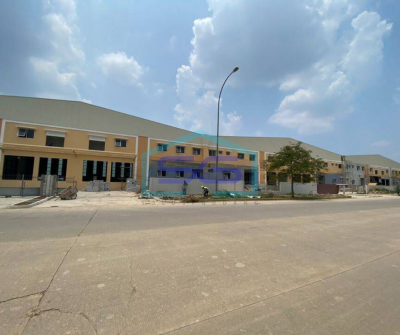 Dijual Gudang Siap Huni Jalanan Besar Akses Container di Delta Silicon