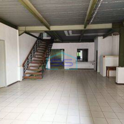 Disewakan Gudang Luas 2000 Akses Container 40 Ft di Setu Bekasi-3