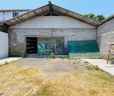 Disewakan Gudang Jalan Raya Canggu Lokasi Di Pingir Jalan