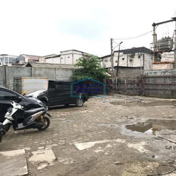 Dijual Ruko Bagus Lokasi Strategis di Taman Cosmos, Jakarta Barat LB 101m2-2