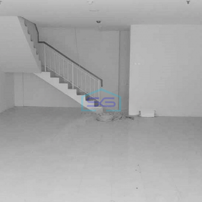 Dijual Ruko Bagus 3 Lantai di Kebon Jeruk Jakarta Barat LB 210m2-2