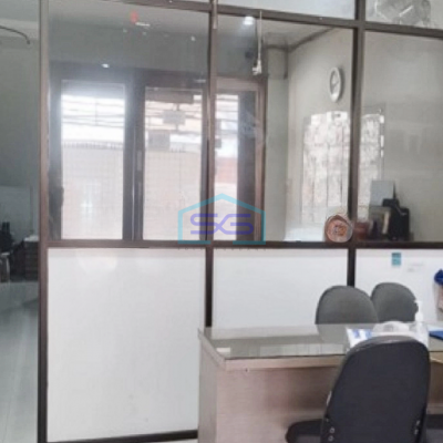 Dijual Ruko 4 Lantai Cocok Untuk Semua Usaha Lokasi Ramai di Tanjung Duren Jakarta Barat LB 260m2-2