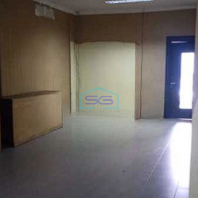 Dijual Ruko Gandeng Zona Komersil Daerah Prima di Tanjung Duren Jakarta Barat LB 600m2-2