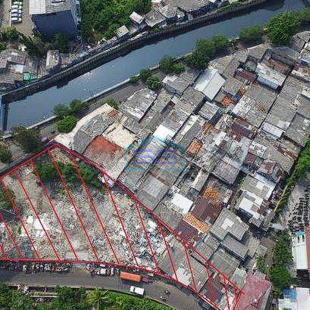 Dijual Tanah Zona Komersil Cocok Untuk Office di Jakarta Barat LT 2123m2-1