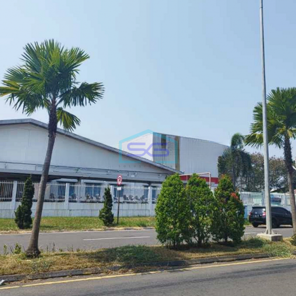 Dijual Pabrik Siap Pakai Dalam Kawasan Deltamas Akses Toll di Cikarang Bekasi LB 1800m2-1