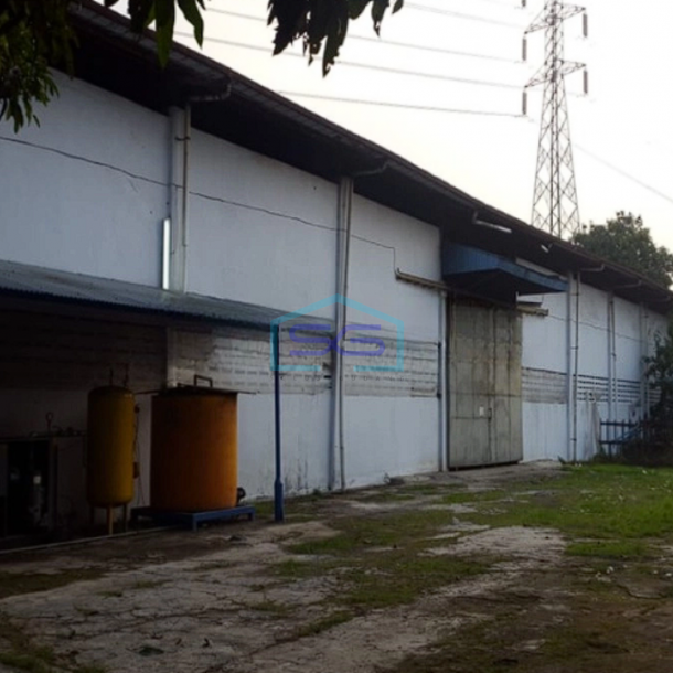 Dijual Gudang Dekat Akses Toll Jalan Masuk Truk di Karawang Timur LT 3700m2-3