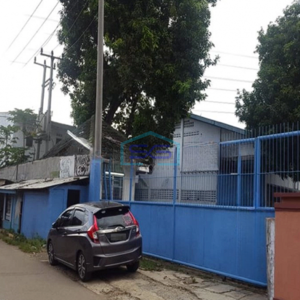 Dijual Gudang Dekat Akses Toll Jalan Masuk Truk di Karawang Timur LT 3700m2-1