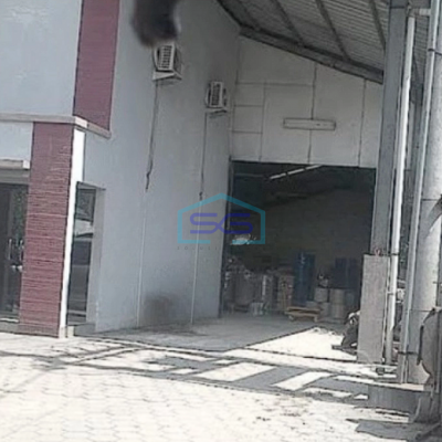 Dijual Pabrik Bisa Jadi Gudang Bagus di Jalan Beton di Cipondoh Tangerang LT 1000m2
