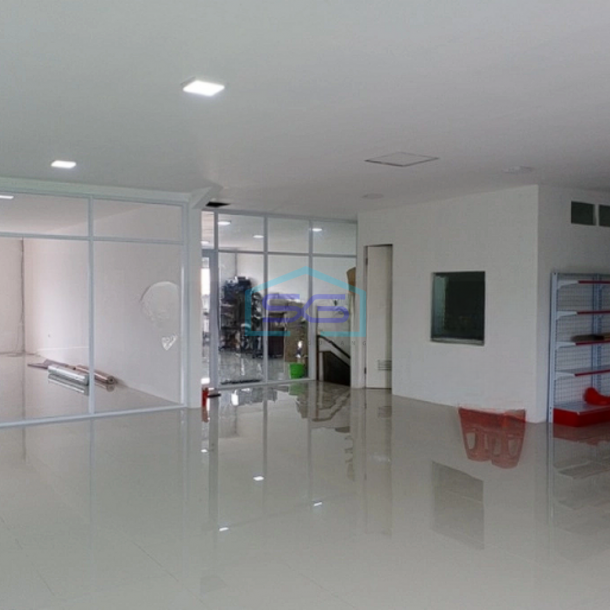 Dijual Gudang Dan Kantor Masuk Kontainer Dekat Bandara di Kalideres Jakarta Barat LB 1800m2-4