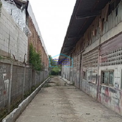 Dijual Gudang Ex Pabrik Luas Bangunan 5000m2 Dekat Akses Toll di Tangerang