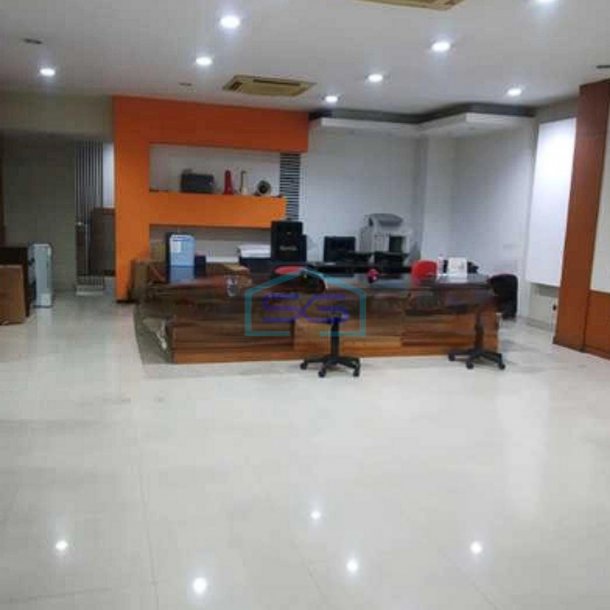Disewakan Gedung Lokasi Strategis Ada Lift Barang di Cideng Jakarta Pusat LB 720m2-3