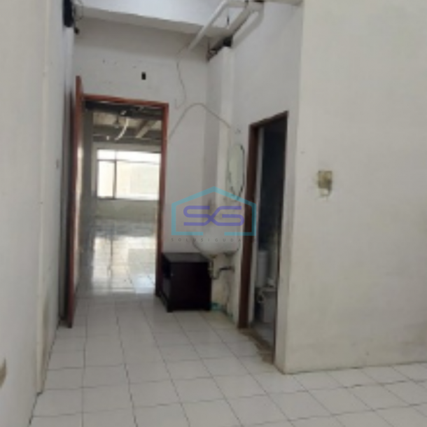 Disewakan Ruko Pelangi Taman Palem Jakarta Barat Termurah Rapi Siap Pakai Akses Jalan Lebar LB 180m2-2