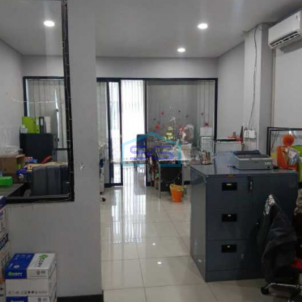 Dijual Ruko Green Ville Jakarta Barat LT 133m2 Termurah Posisi Ramai Di Jalan Besar Bebas Banjir-4