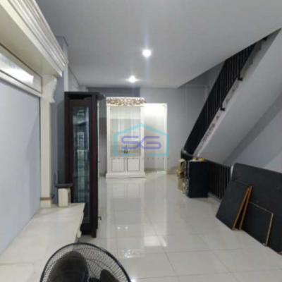 Dijual Ruko Green Ville Jakarta Barat LT 133m2 Termurah Posisi Ramai Di Jalan Besar Bebas Banjir