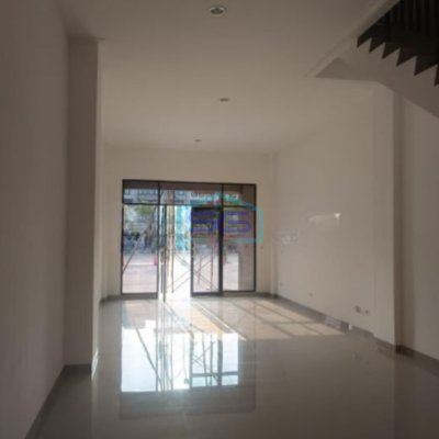 Disewakan Ruko di Osaka Pantai Indah Kapuk Jakarta Utara Luas Bangunan 800m2